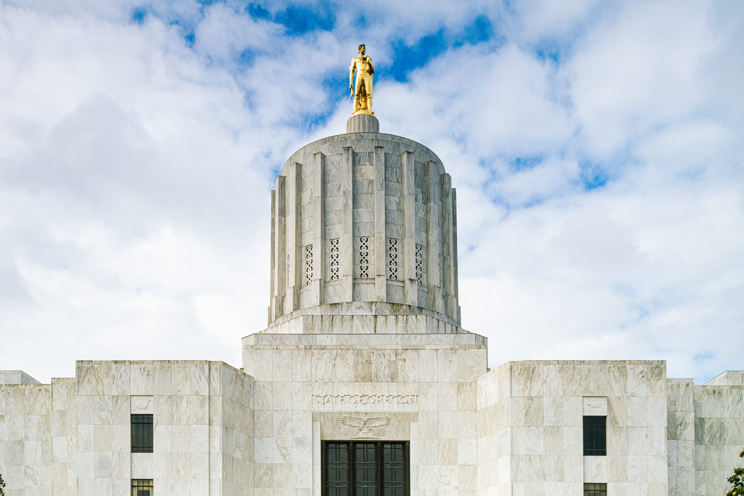 Oregon state capital building